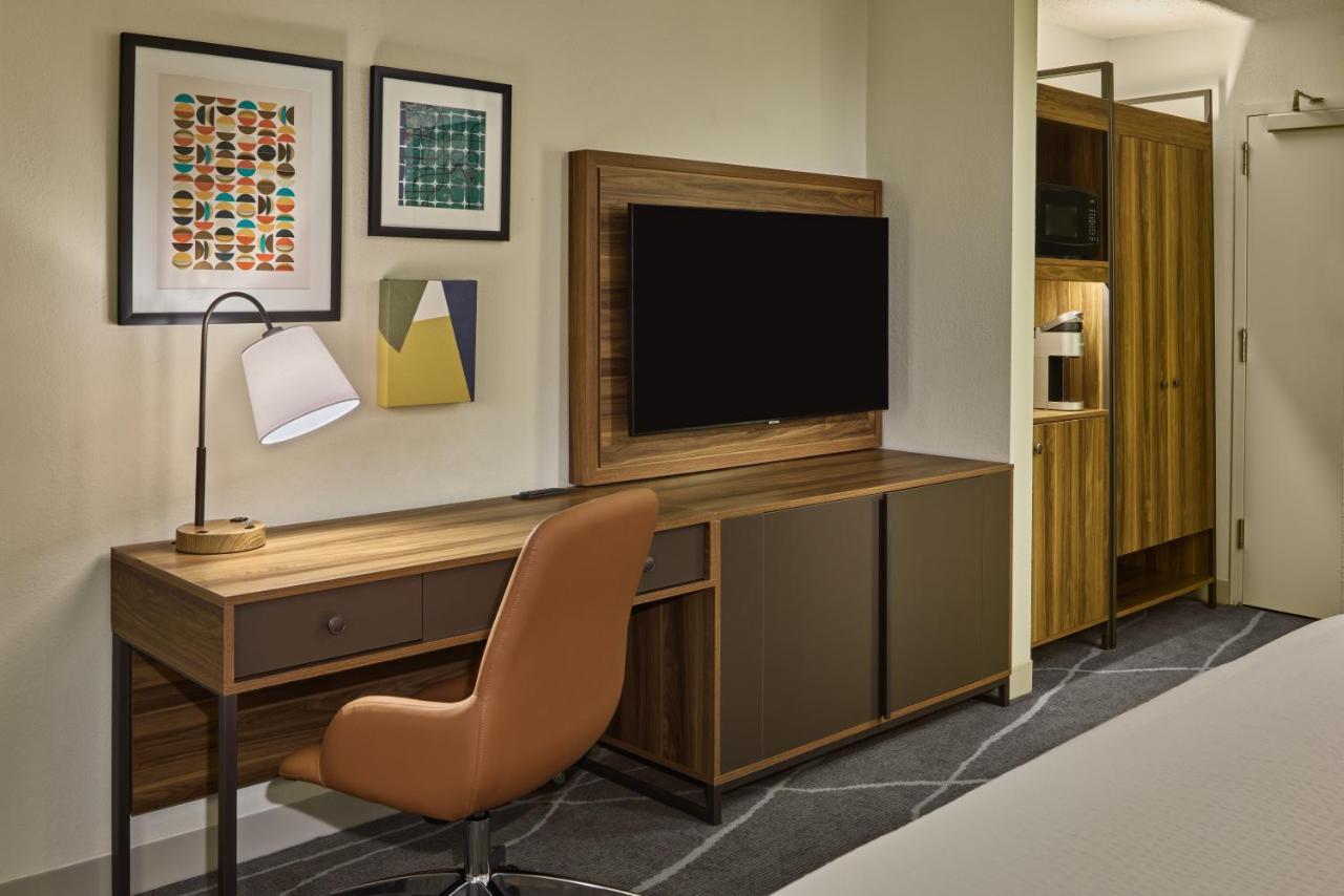 Holiday Inn Express & Suites Charleston Dwtn -Westedge By Ihg Zewnętrze zdjęcie